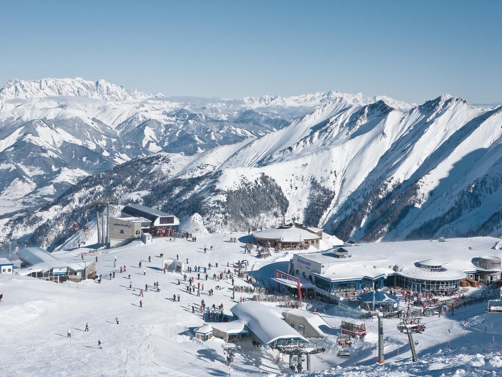 Sonja Alpine Resort Пиезендорф Екстериор снимка